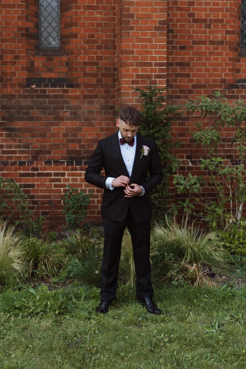 Annie and John wedding gallery photograph 10