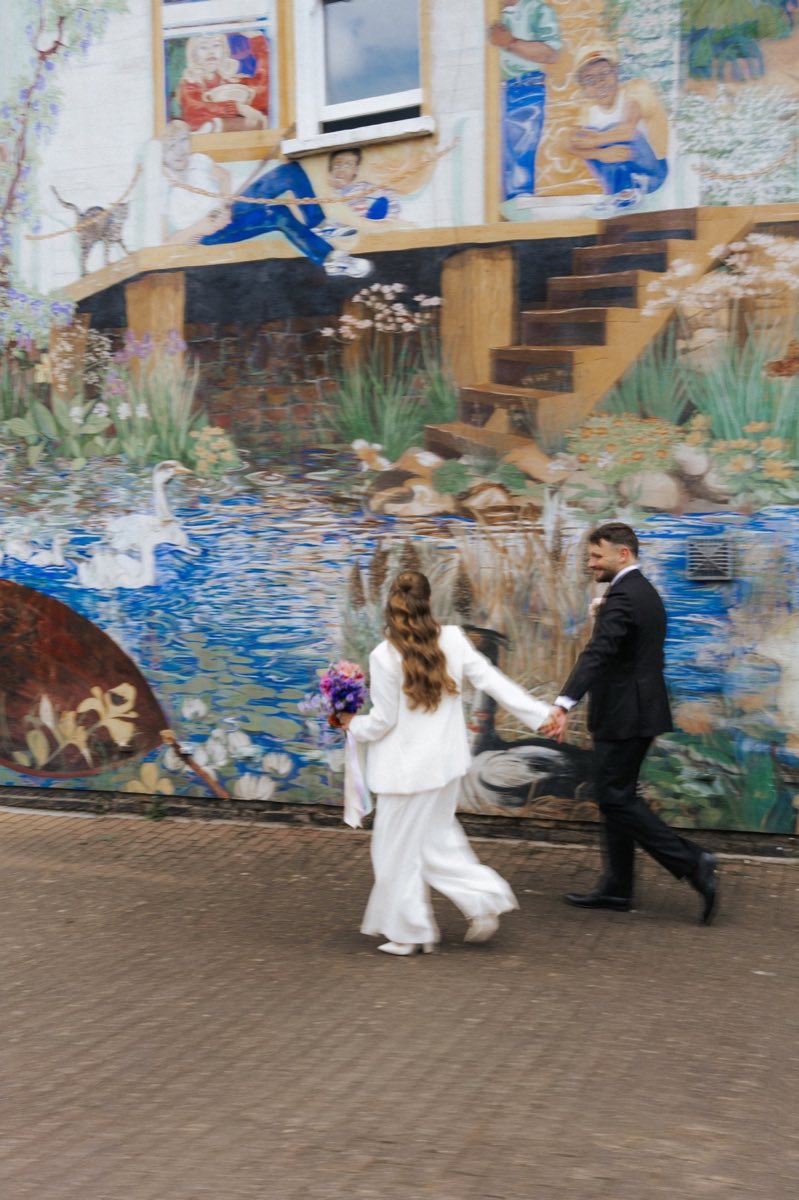 Annie and John wedding gallery photograph 91
