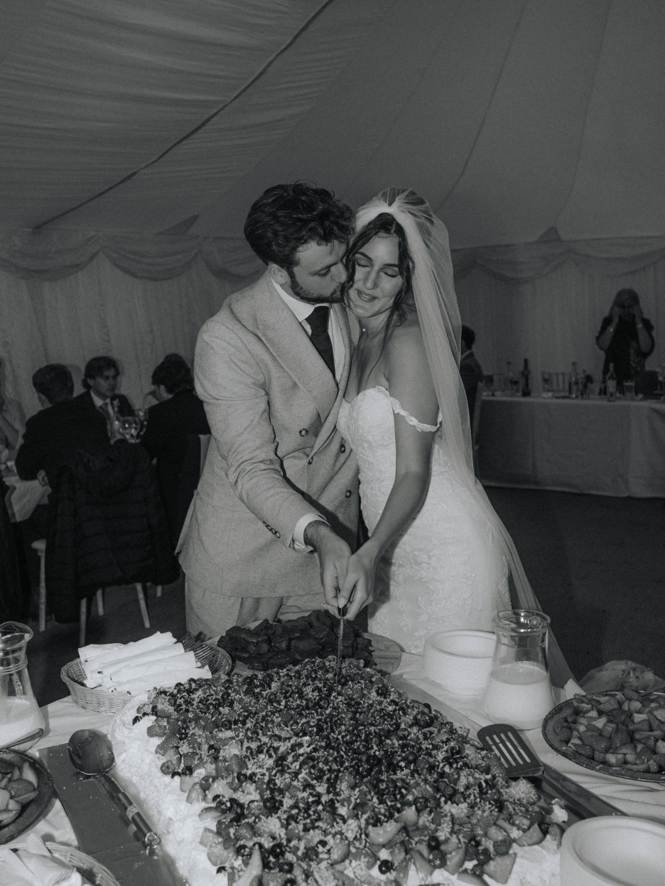 Melonie wedding feature photograph 5