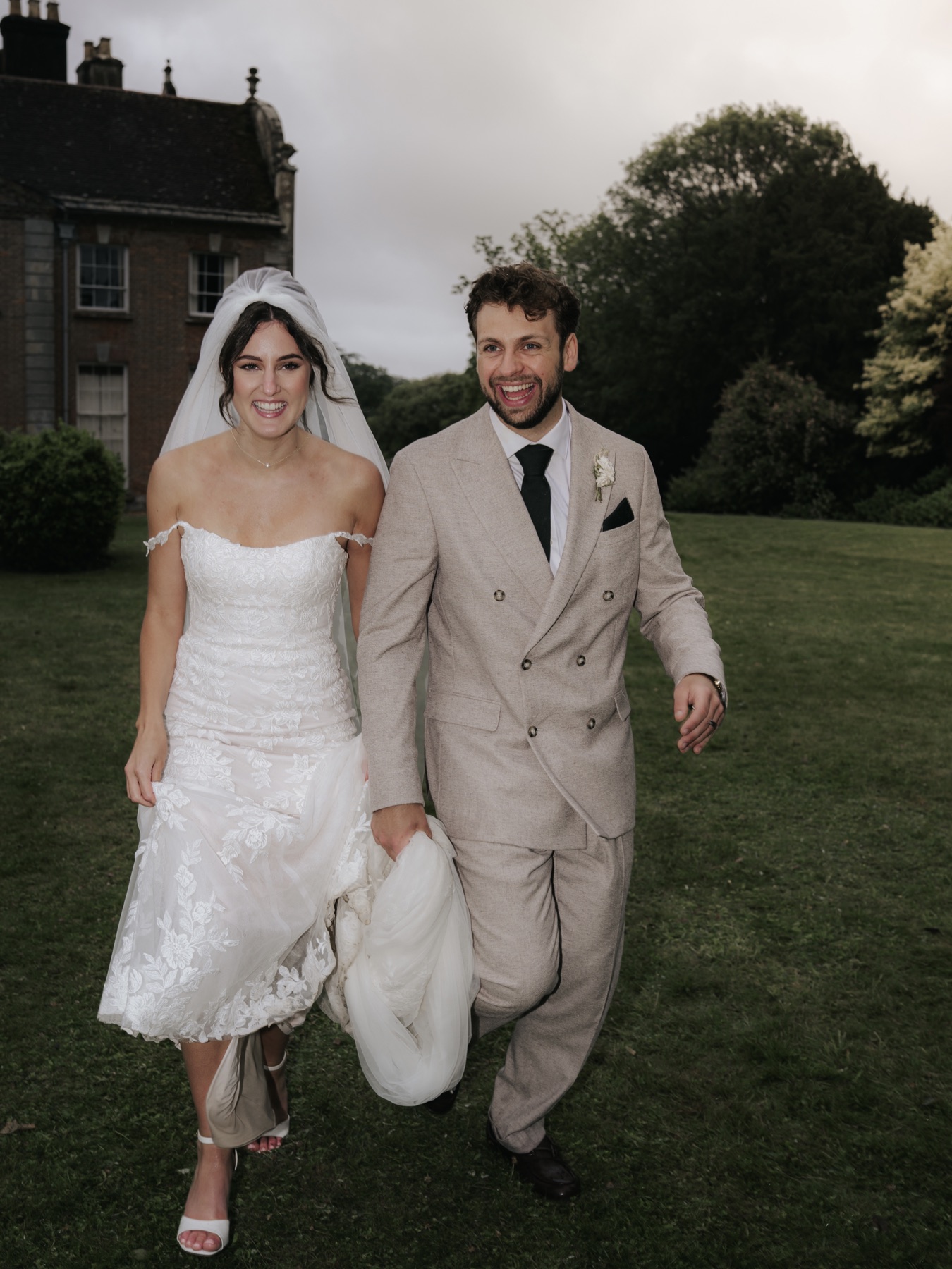 Melonie wedding feature photograph 4